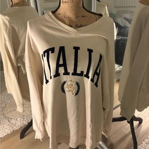 Hollister Italia V-Neck oversized sweater